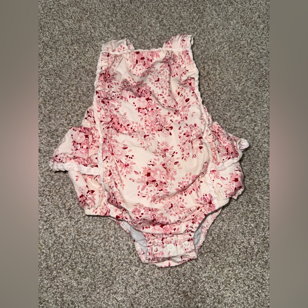 Sweet Honey Floral Ruffle Romper Sz 18 Mo